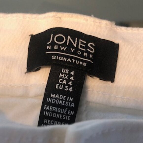 Jones New York SOHO Ankle Jeans – White – Size 4 - Picture 1 of 4